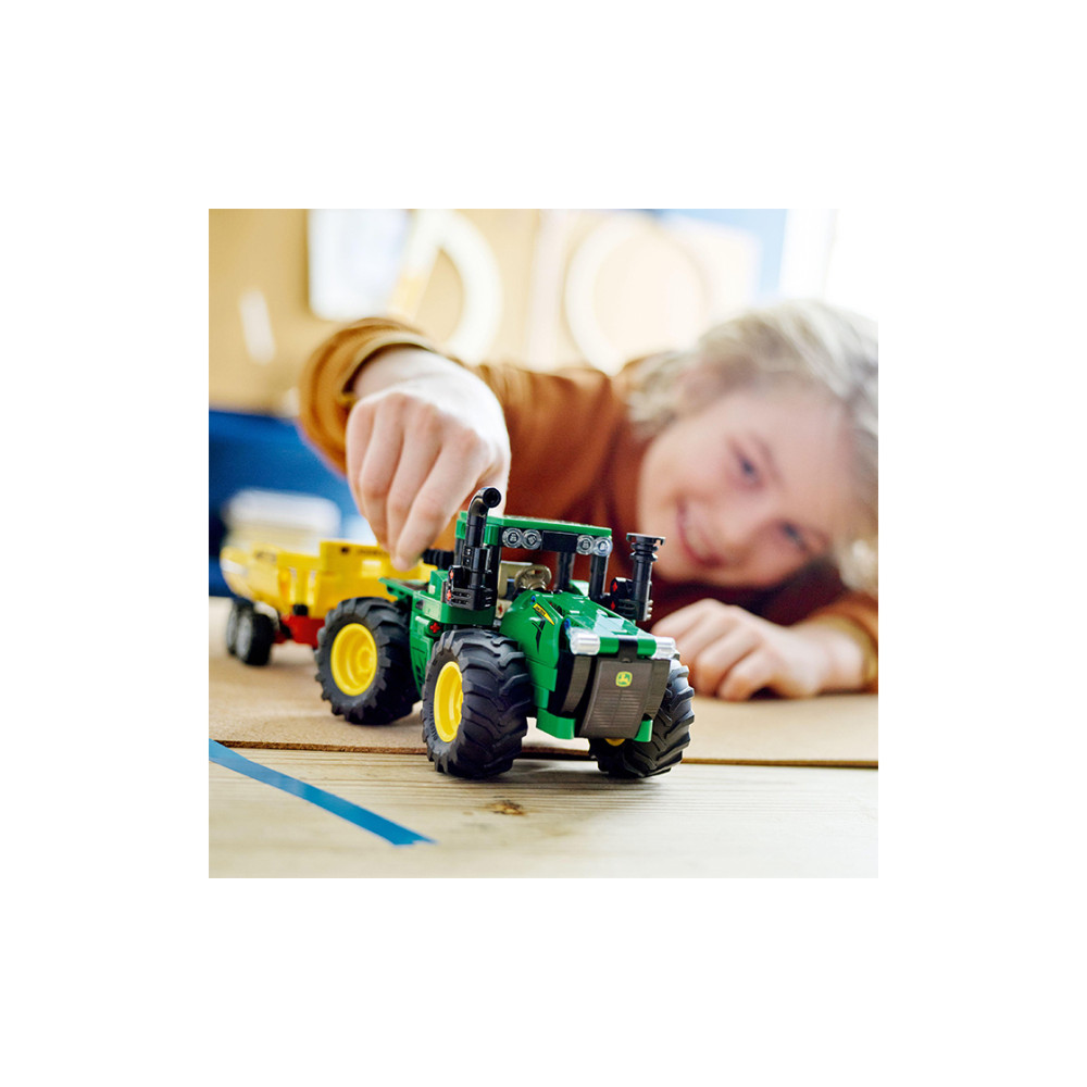Конструктор Lego Technic John Deere 9620R 4WD Tractor (42136)