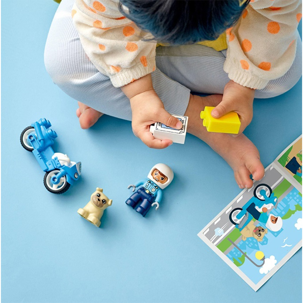Конструктор Lego Duplo Town Поліцейський Мотоцикл (10967) Конструктор Lego Duplo Town Поліцейський Мотоцикл (10967)
