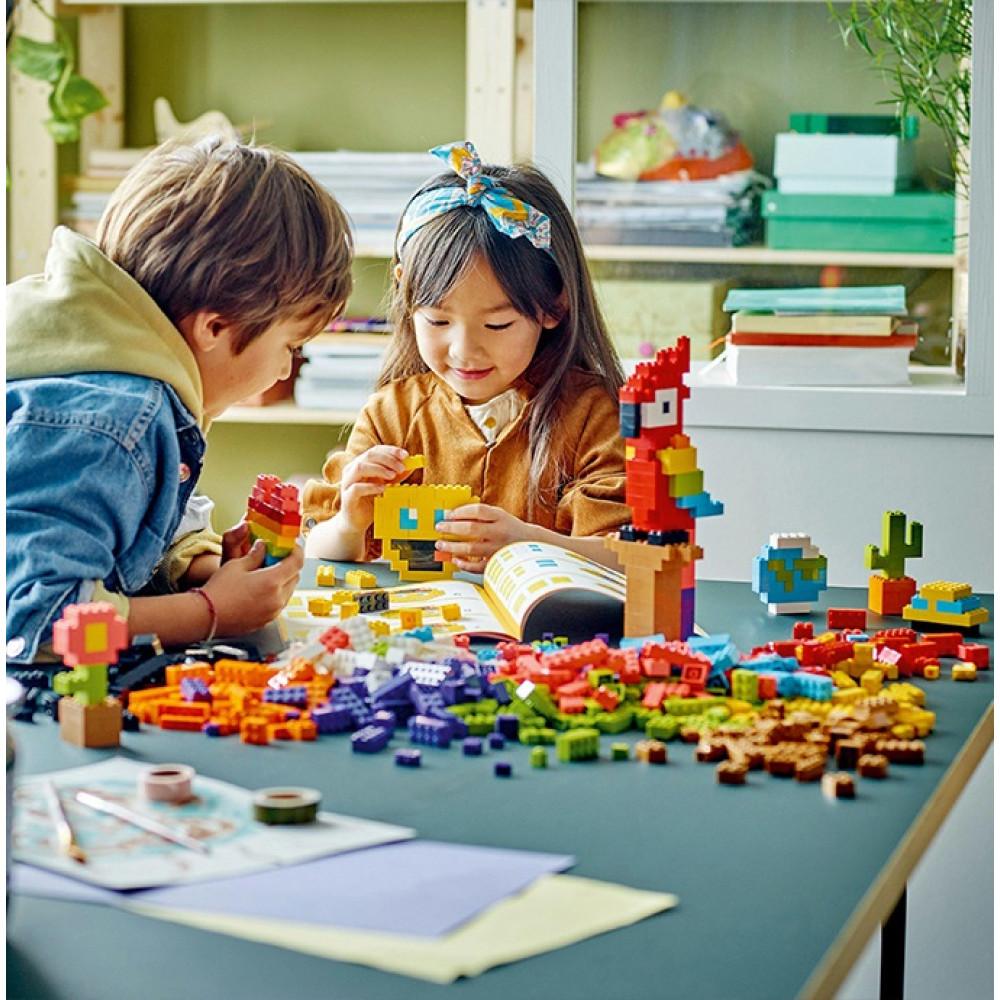 Конструктор Lego Classic Безліч кубиків (11030) Конструктор Lego Classic Безліч кубиків (11030)