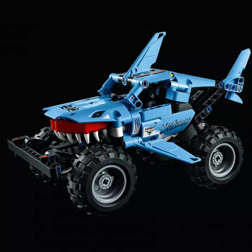 Конструктор Lego Technic Monster Jam Megalodon (42134) Конструктор Lego Technic Monster Jam Megalodon (42134)