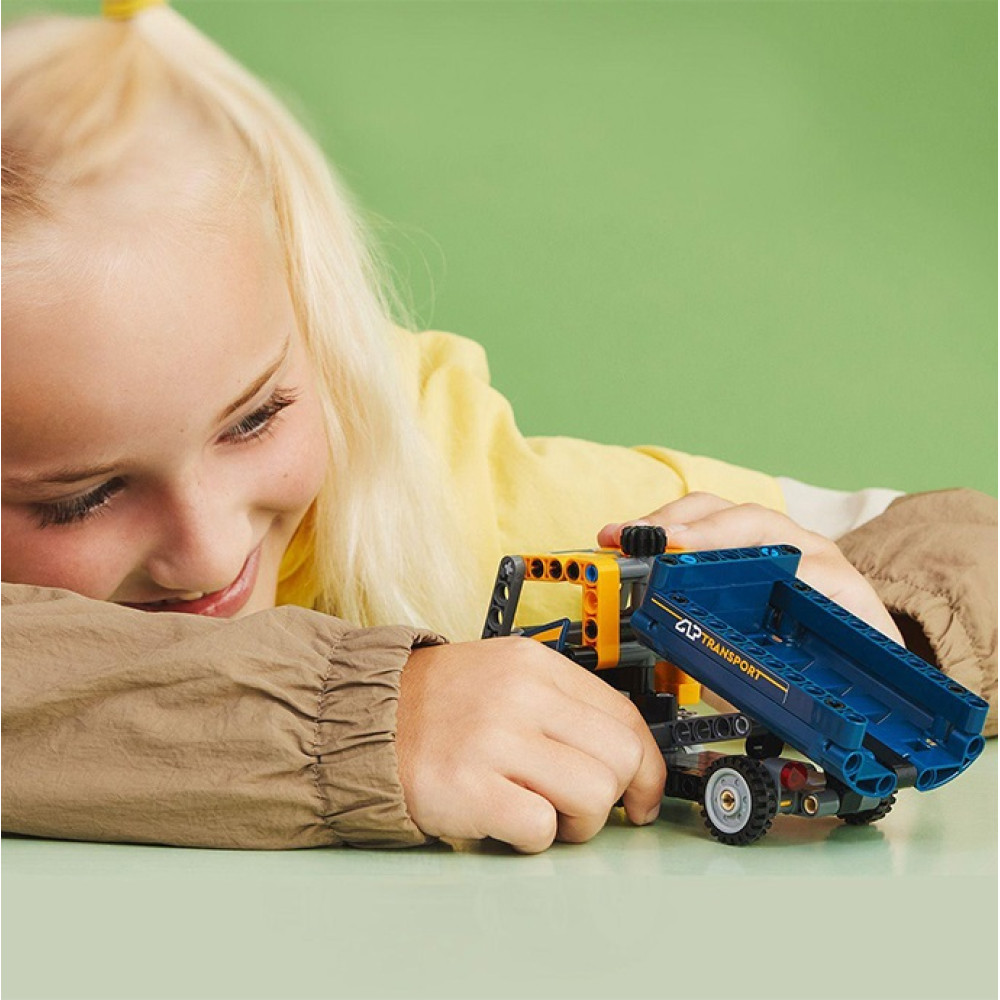 Конструктор Lego Technic Самоскид (42147) Конструктор Lego Technic Самоскид (42147)