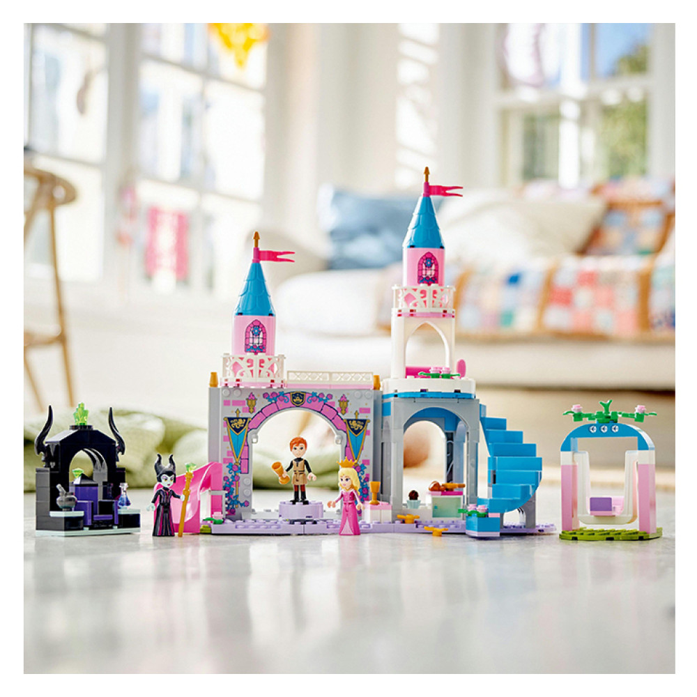 Конструктор Lego Disney Princess Замок Аврори (43211) Конструктор Lego Disney Princess Замок Аврори (43211)