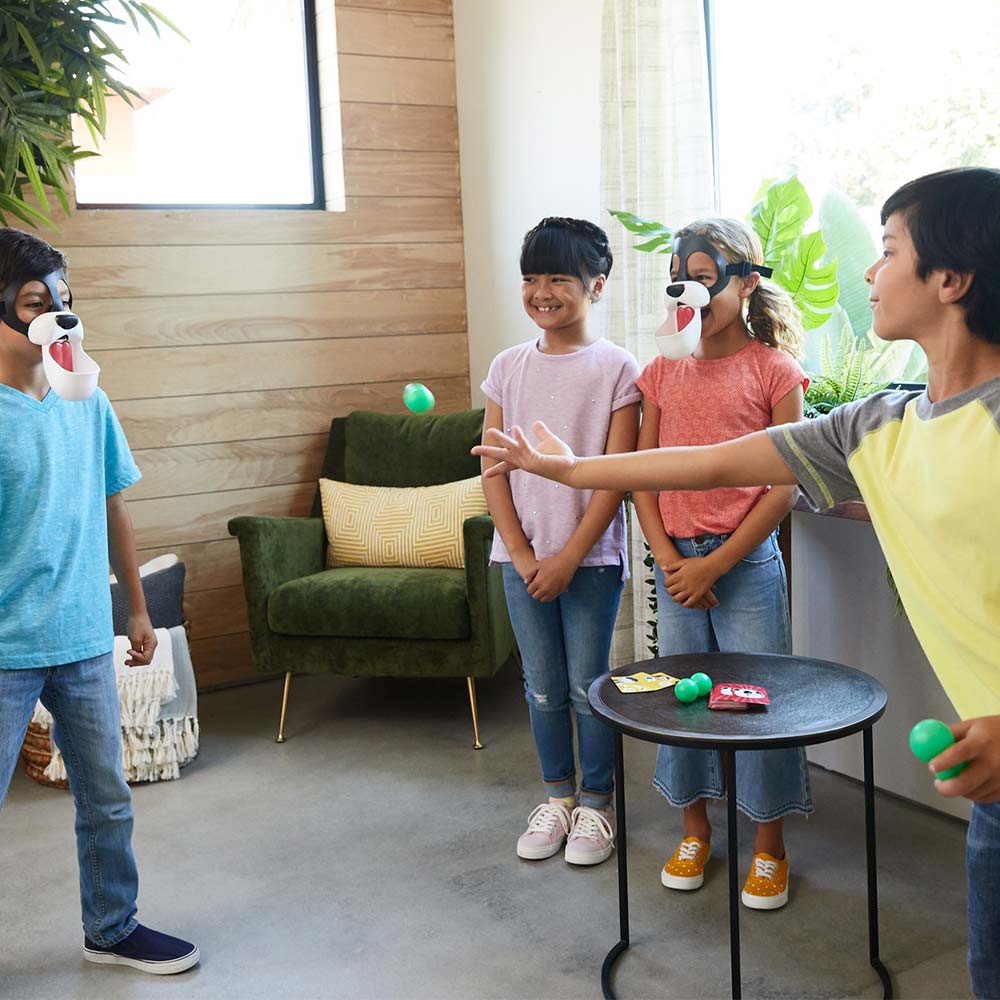 Настільна гра Mattel Games Нагодуй Панду (GMH35)