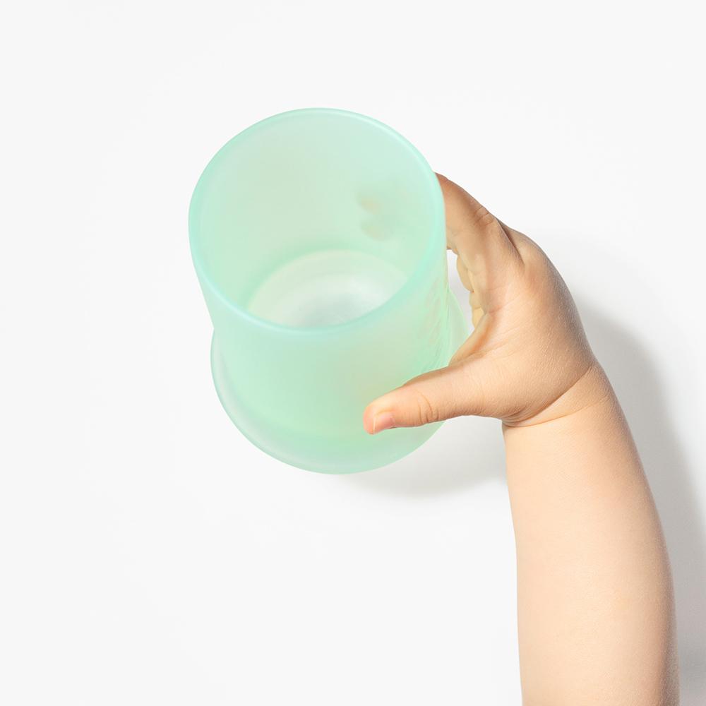 Первый детский силиконовый стаканчик Olababy Coral оранжевый (60421)