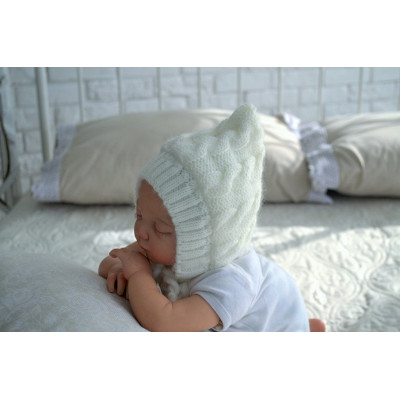 Вязаная шапочка на махре MagBaby (3-6 мес.), молоко