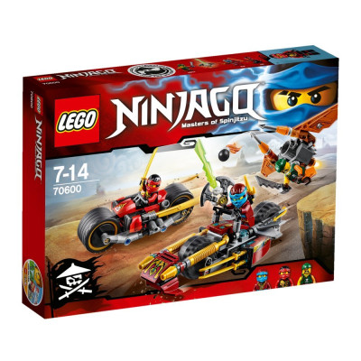 Конструктор Lego Ninjago Погоня на ниндзяциклах (Лего)