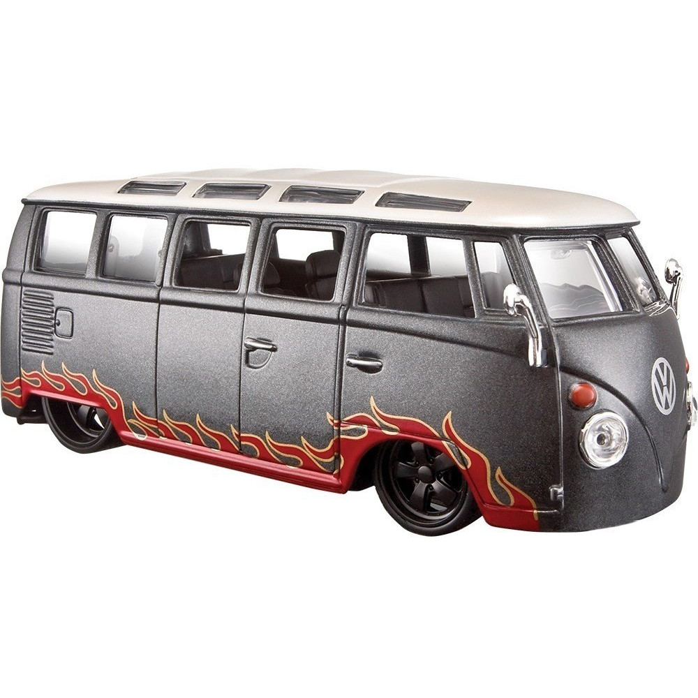 Машинка Maisto VolKswagen Van Samba тюнинг 1:25 (бело-серый 37153)