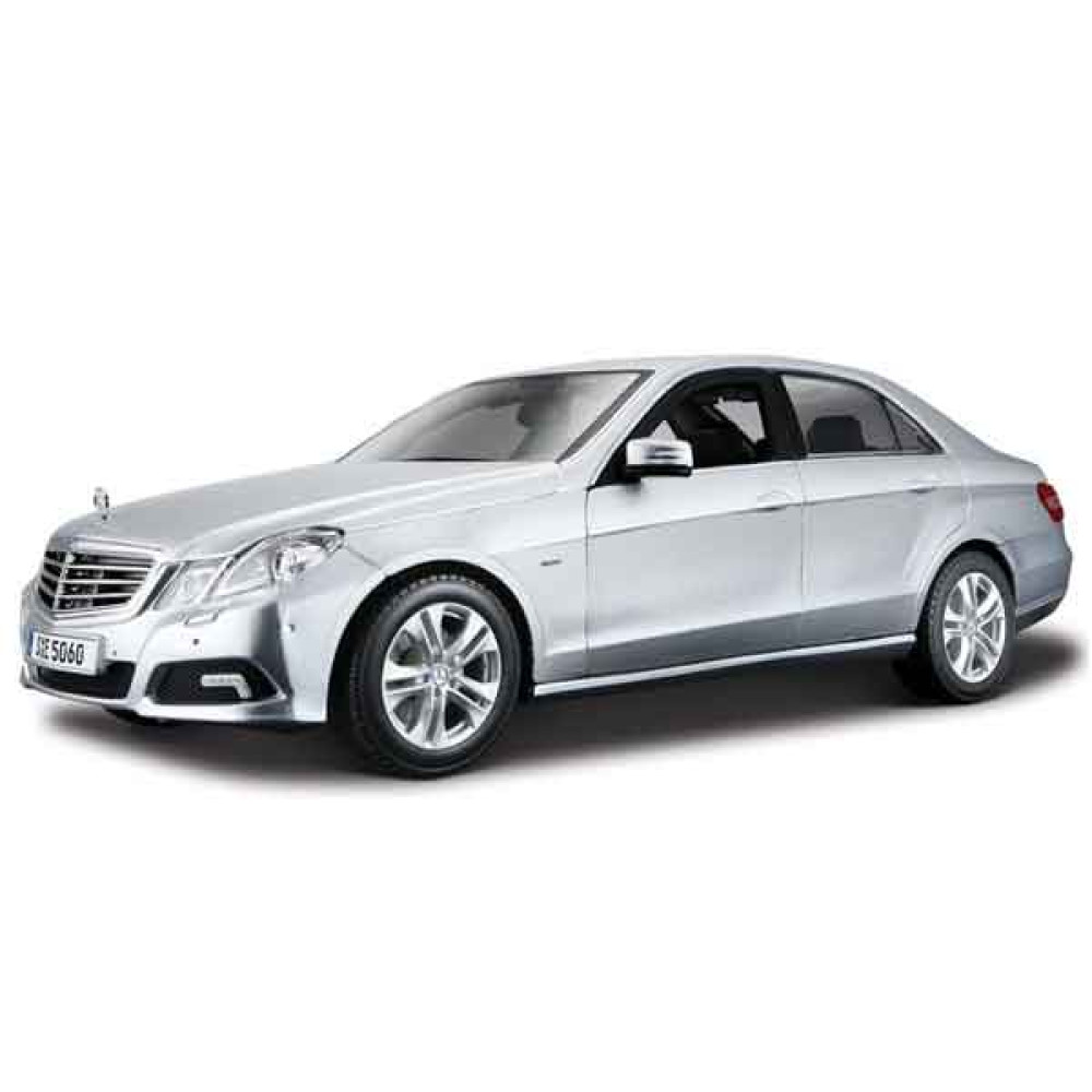 Машинка Maisto Mercedes-Benz E-Class 1:18 (серый 34152)