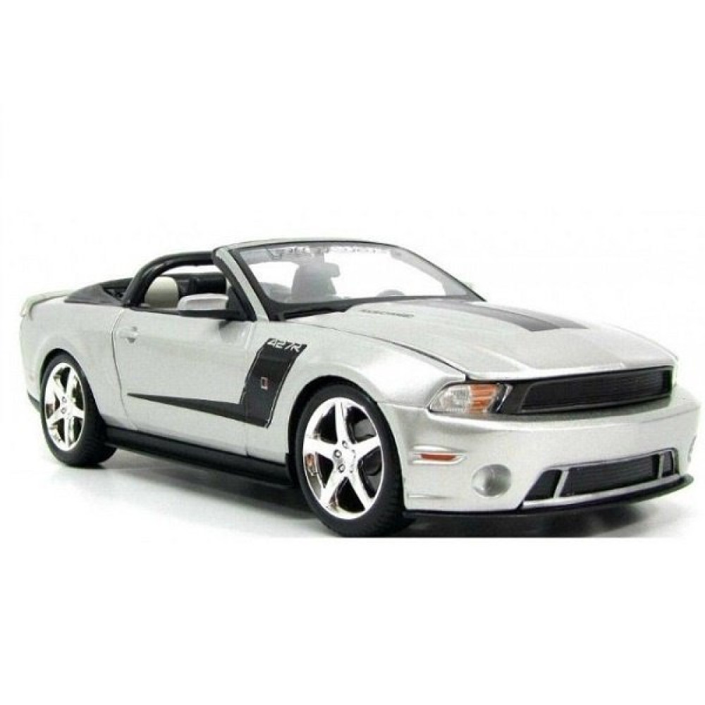Машинка Maisto Ford Mustang Convertible 2010 Roush 427 1:18 (серый 36169)
