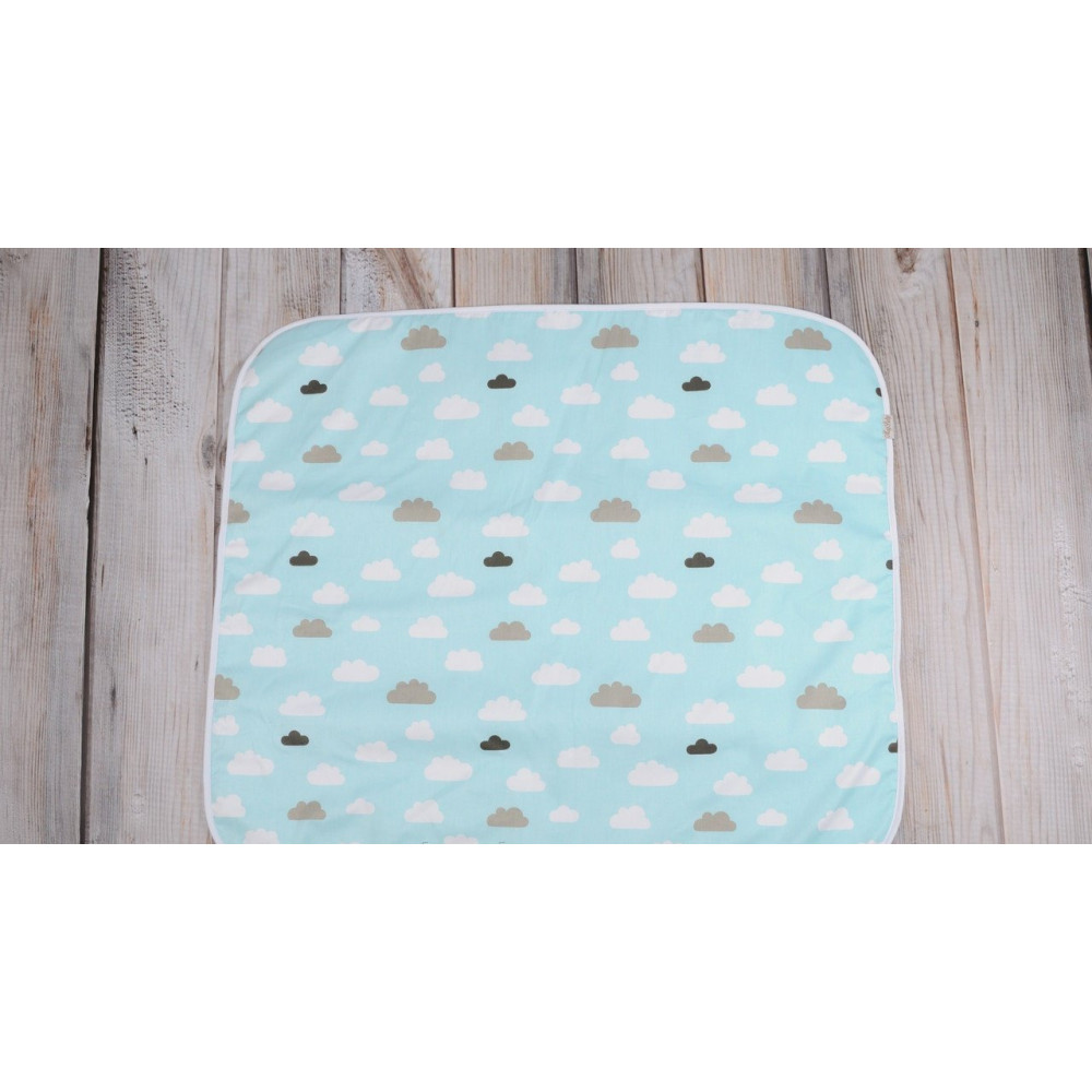 Непромокаемая пеленка MagBaby Облака 60x80