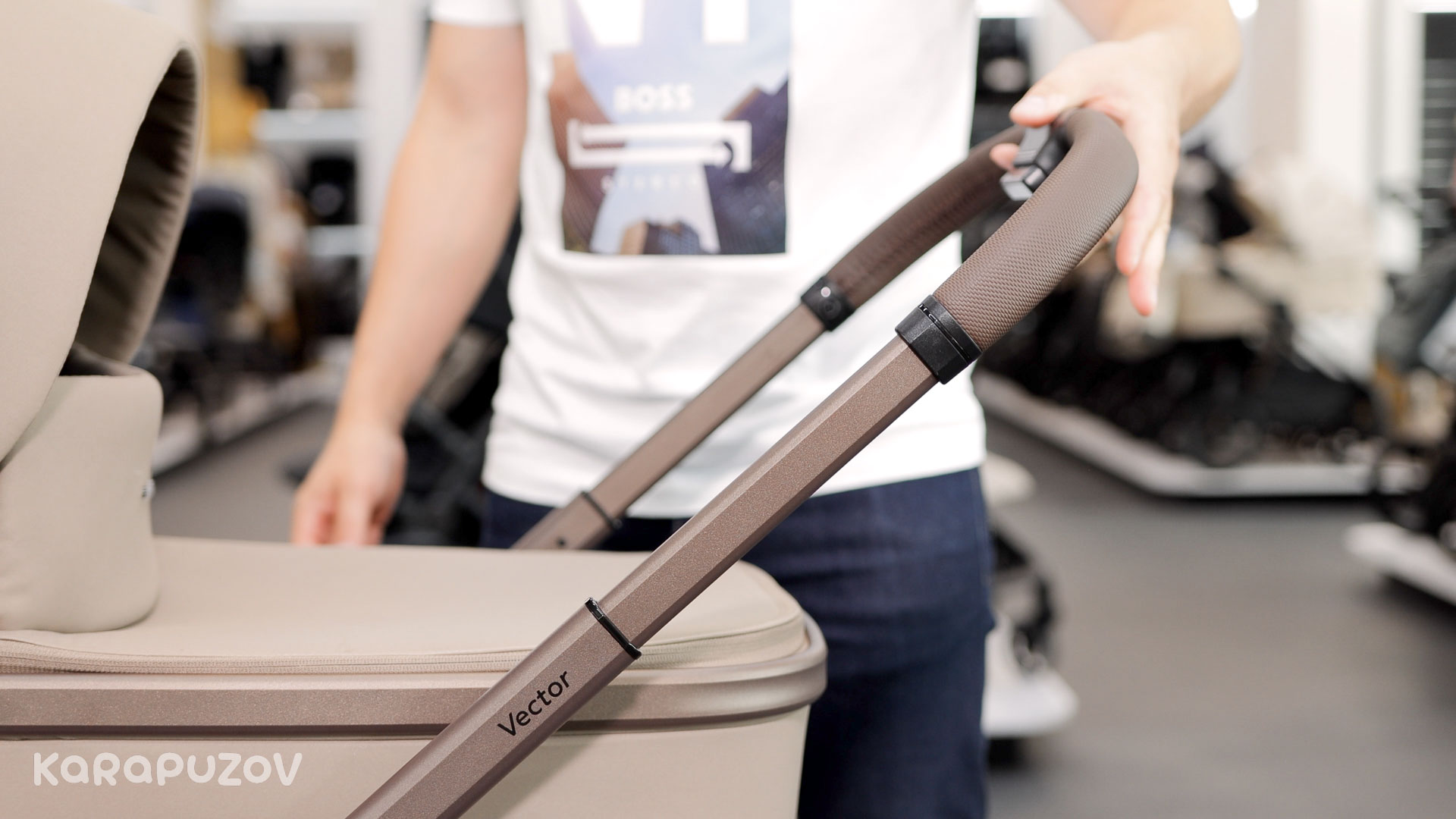 Ручка коляски регулюється Каррелло Вектор