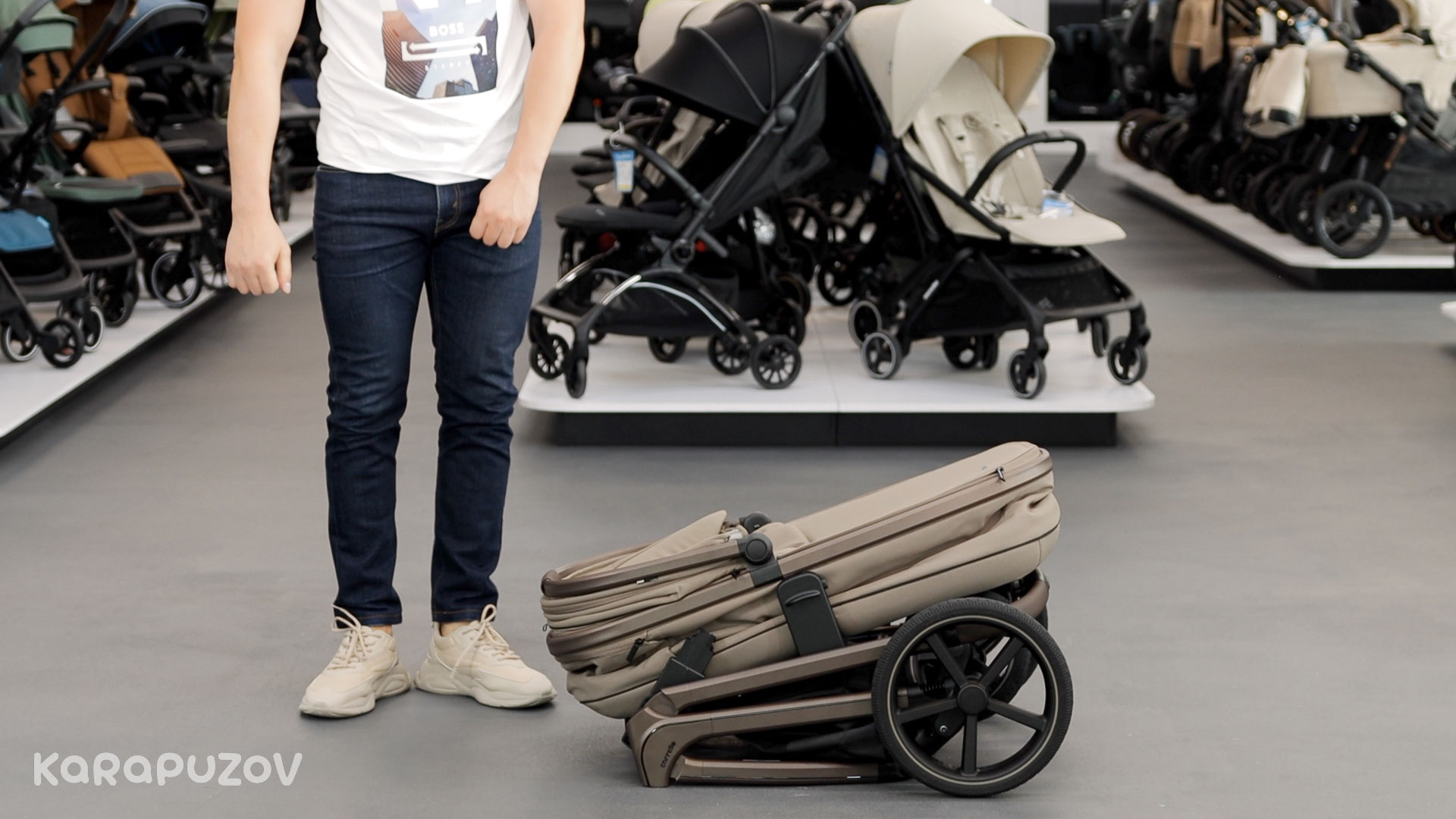 як складається коляска Каррелло Вектор