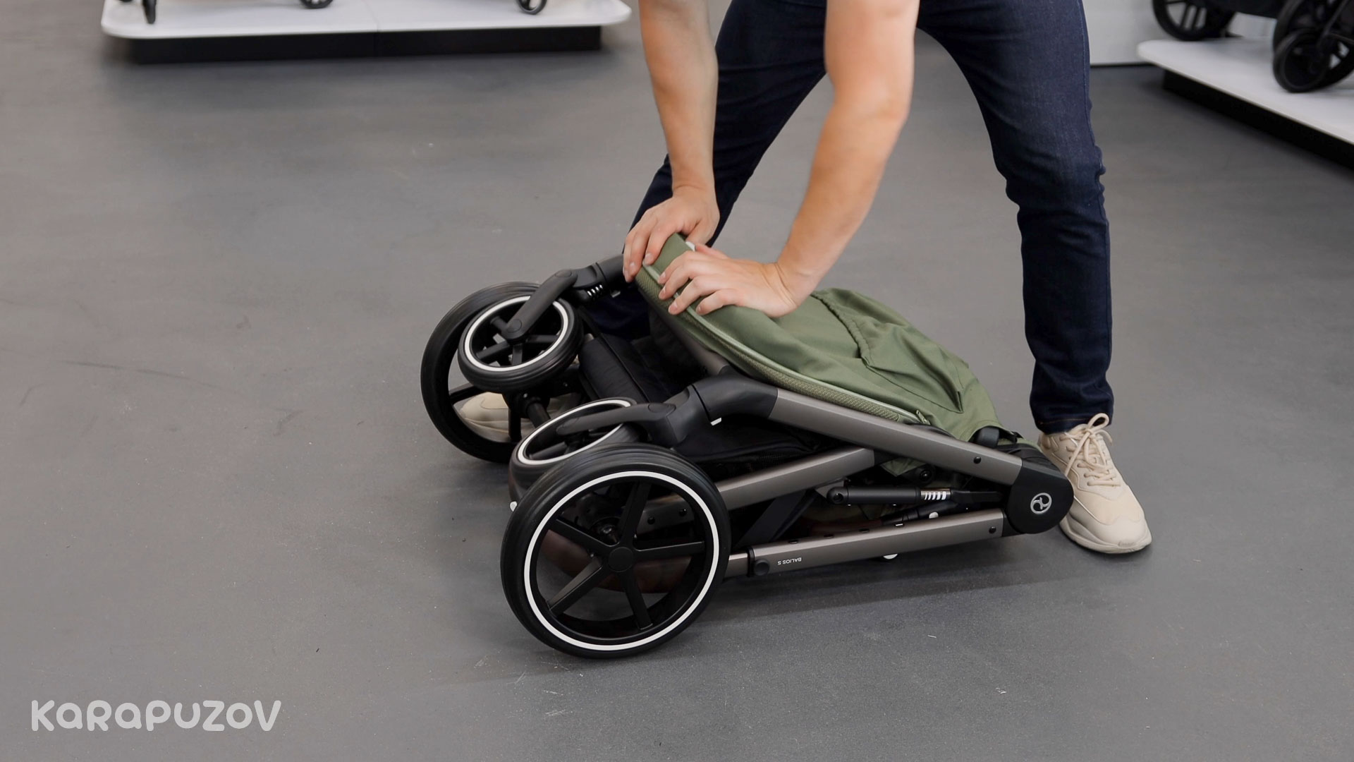 як складається прогулянкова коляска Сайбекс Баліос 2025