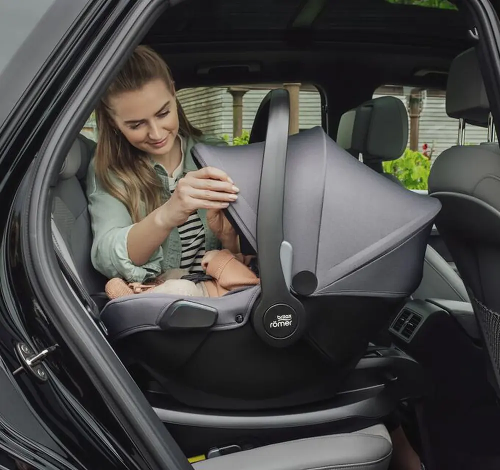 Солнцезащитный козырек автокресла Britax Romer Baby-Safe Core