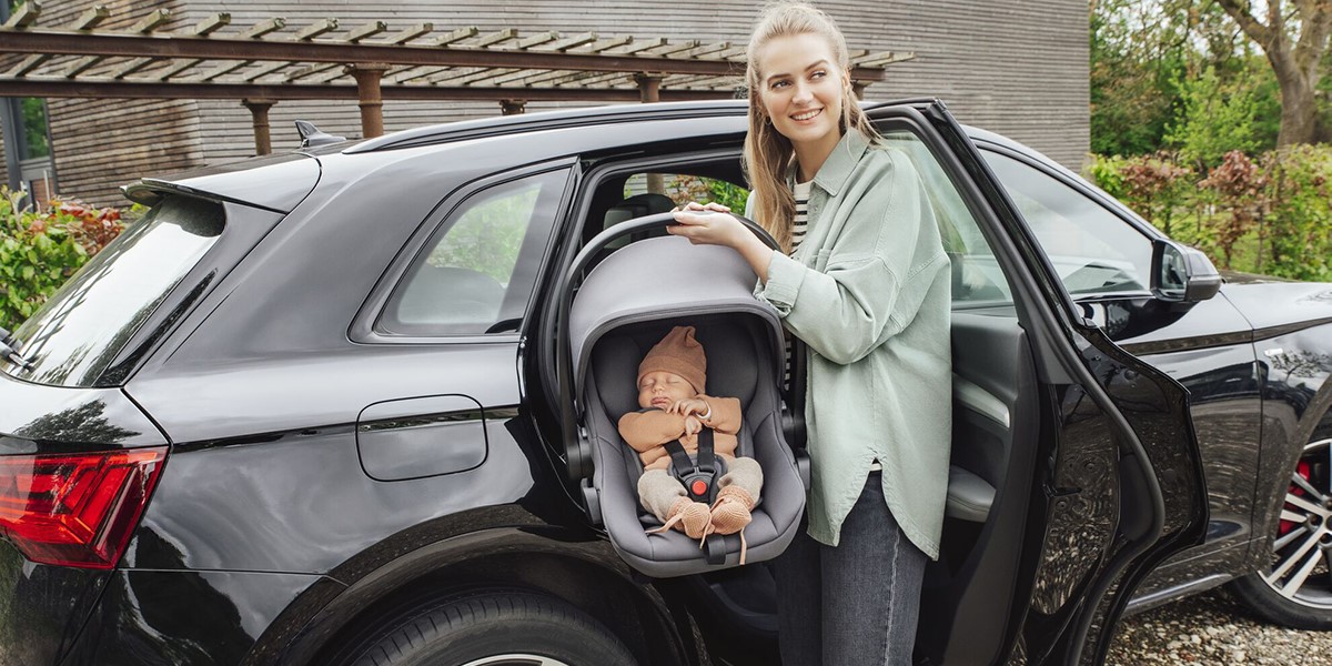 Автокресло Britax Romer Baby-Safe Core для новорожденных
