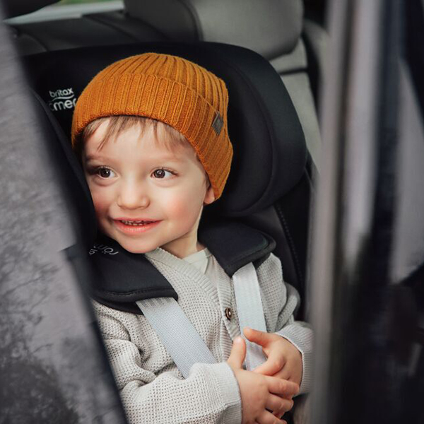 Мягкие накладки на грудь в автокресле Britax Romer Evolvafix
