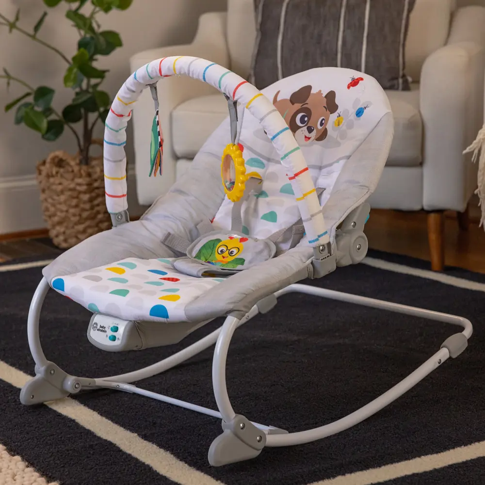 Шезлонг Baby Einstein Dean's Discovery Spot з ігровою панеллю і двома іграшками