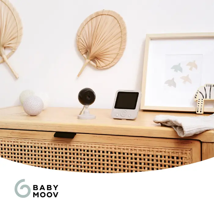 Відеоняня Babymoov Yoo Start у дитячій кімнаті