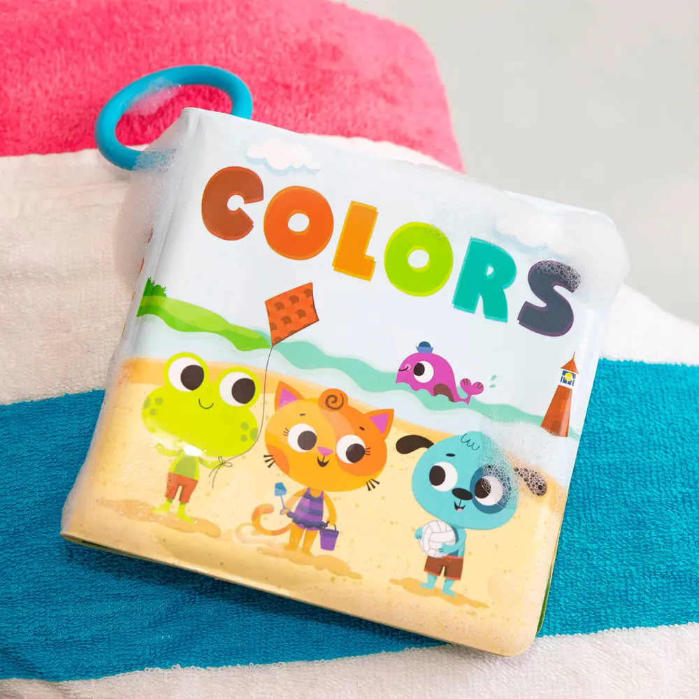Книжка Colors с голубым кольцом на полотенцах