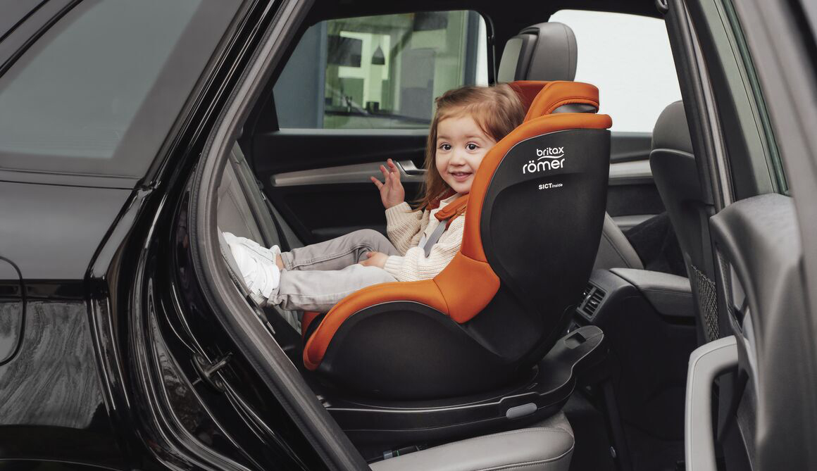 Автокресло Britax Romer Dualfix PRO