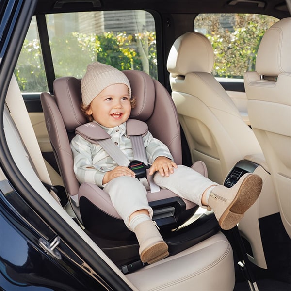 Автокресло Britax Romer Swivel 2 растет вместе с ребенком с рождения до 7 лет