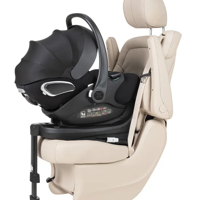Установка на базу ISOFIX, Carrello Vega CRL-14101/3AY - раскладное автокресло для младенца с поворотной базой ISOFIX, автолюлька (0 - 15 месяцев / 40 - 87 см) • Absolute Black