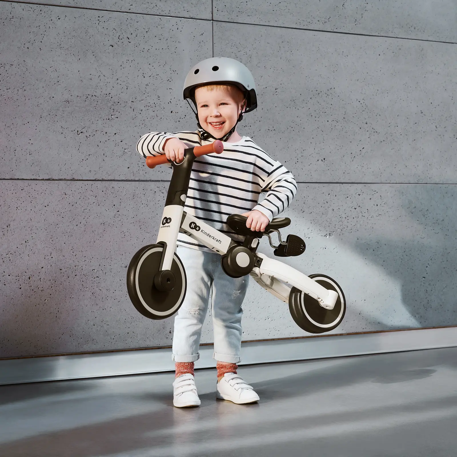 Kinderkraft 4TRIKE - легкий триколісний велосипед, біговел (від 1 року) • Primrose Yellow (KR4TRI00YEL0000)