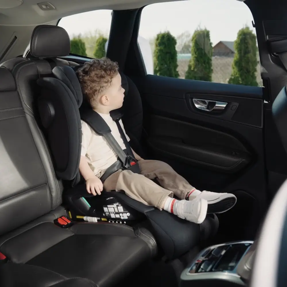 Система боковой защиты SIPS, Lionelo Nelly i-Size - складное детское автокресло, крепление ISOFIX и Top Tether • Black Carbon