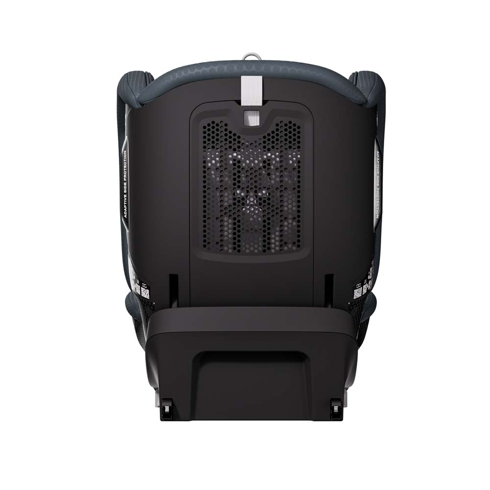 Recaro Velix 1 - шестиугольные вентиляционные отверстия на задней части корпуса