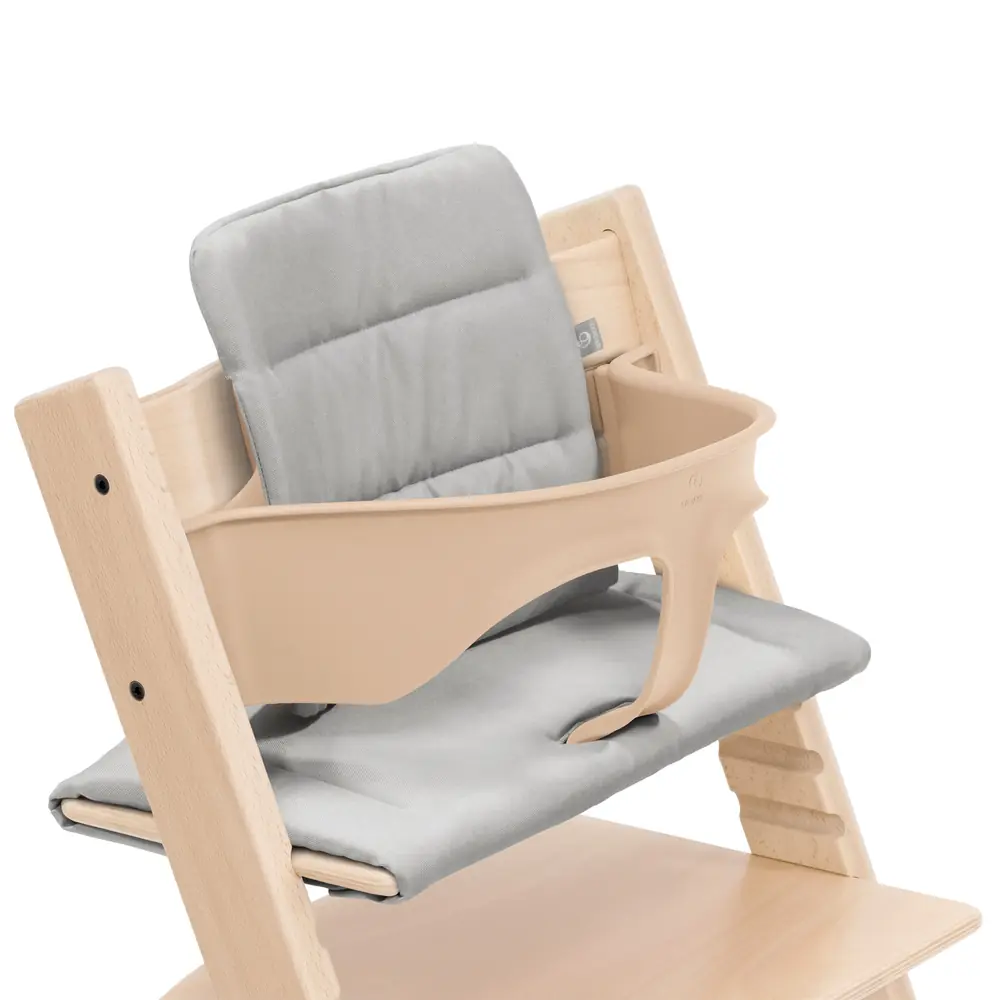 Подушки Stokke Tripp Trapp Cushion Anthracite на стільчику Tripp Trapp зі спинкою Baby Set