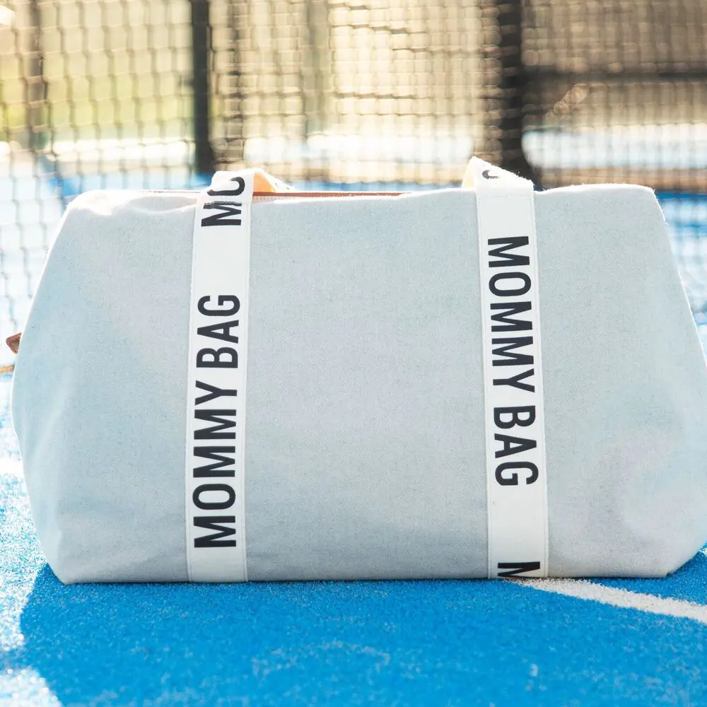 Сумка Childhome Mommy Bag Signature на спортивному майданчику