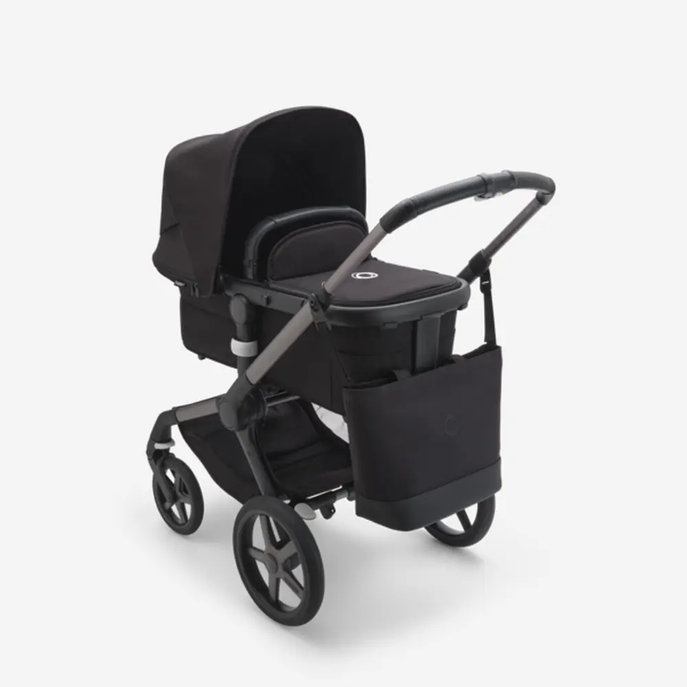 Сумка Bugaboo Changing Bag на коляске Bugaboo