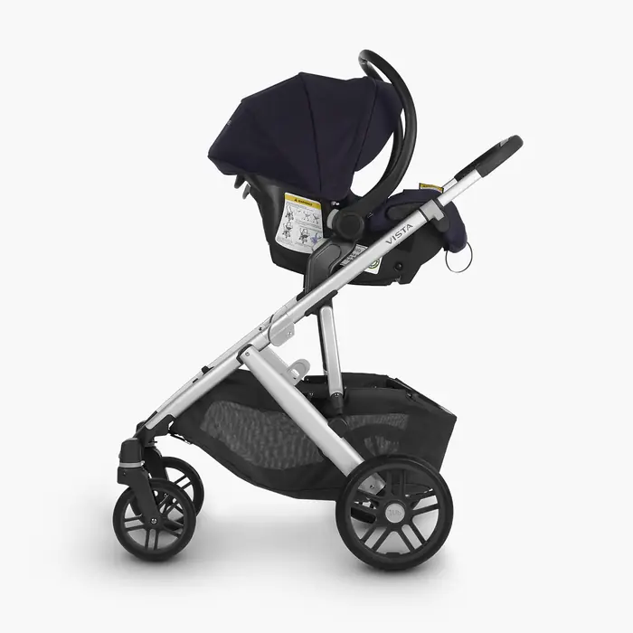 Коляска UPPAbaby Vista зі встановленим автокріслом-переноскою