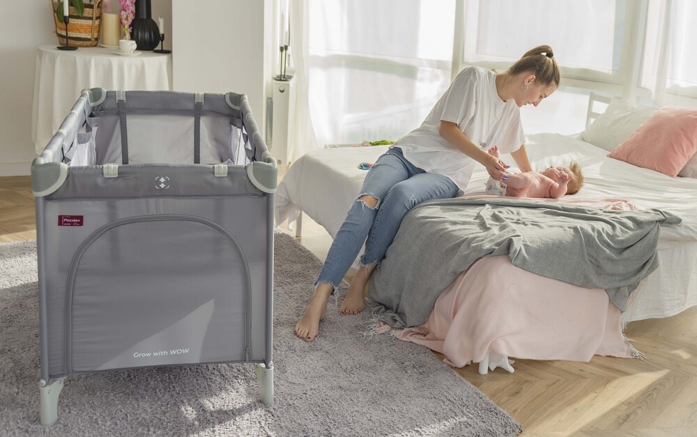 Манеж-кровать Carrello Piccolo Plus в собранном виде