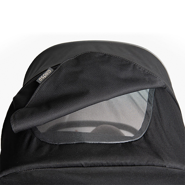 Капюшон с вентиляцией и защитой от солнечных лучей