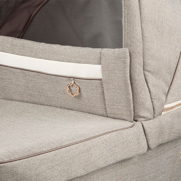 Нова колекція тканини та забарвлення Peg Perego